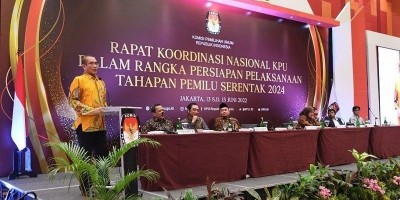 Ketua KPU Minta Parpol Laporkan Anak Buahnya yang Tak Murah Senyum